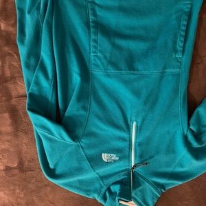 North face sweater